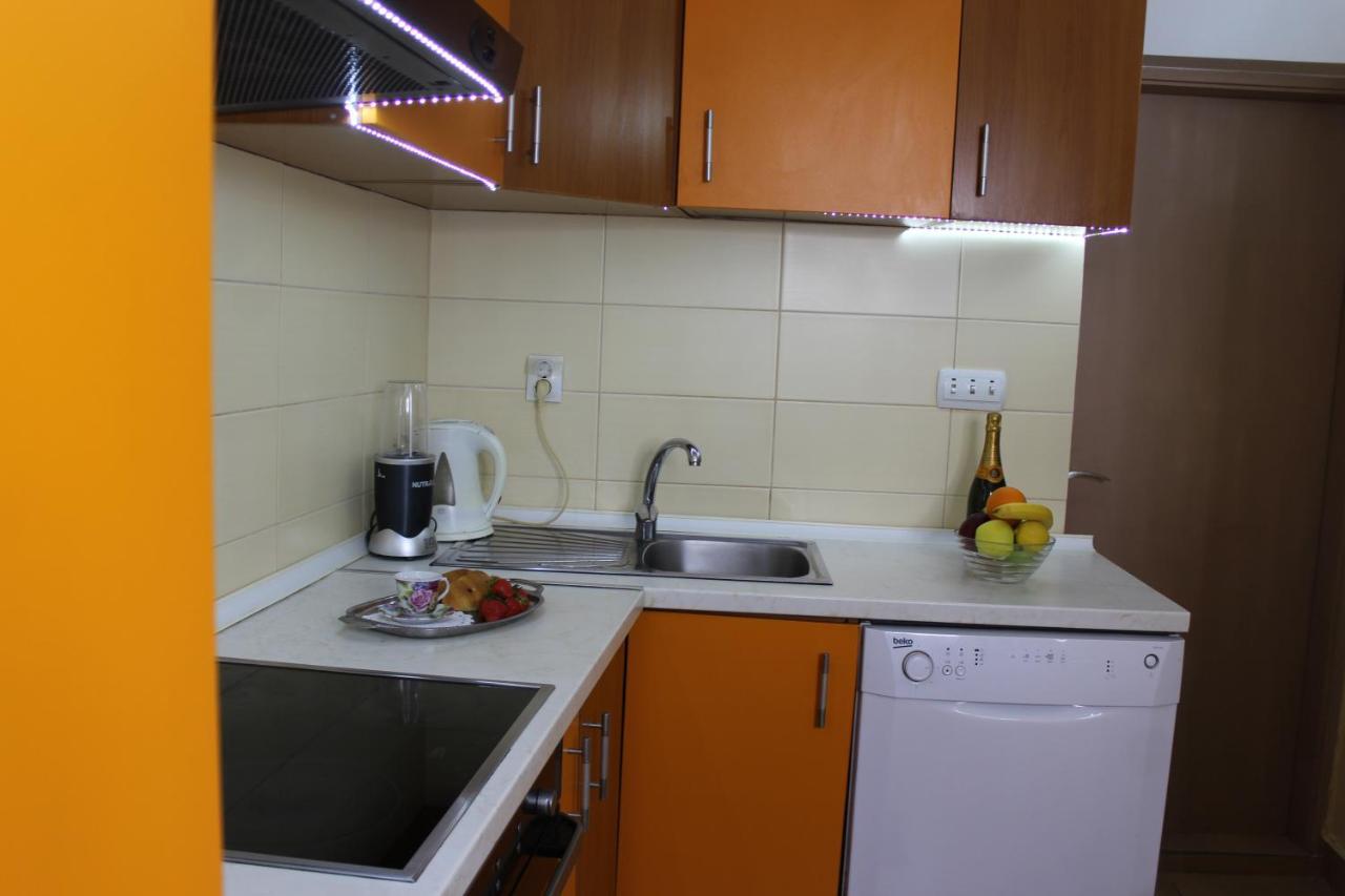 Mare E Montagna Appartement Kotor Buitenkant foto
