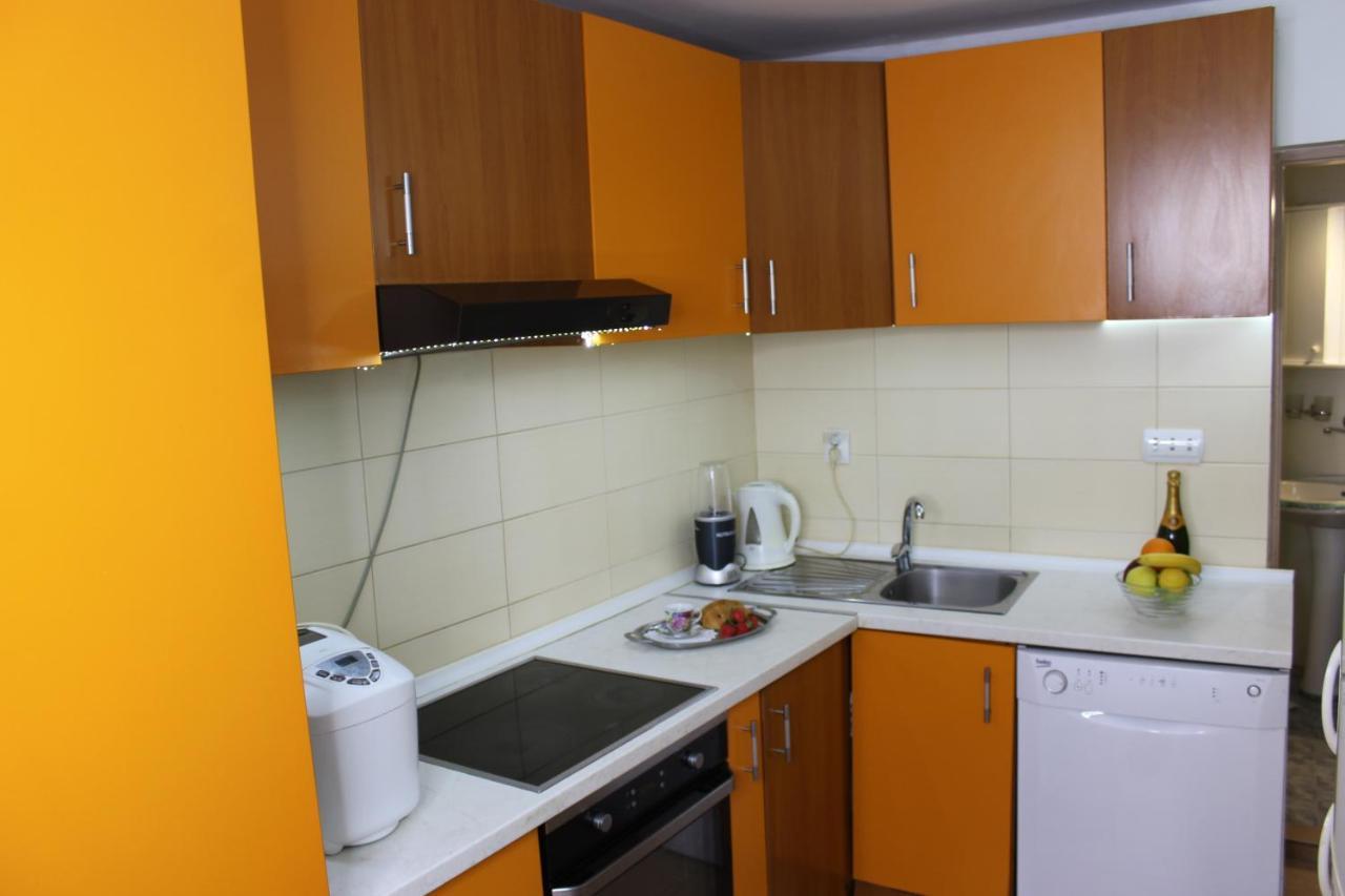 Mare E Montagna Appartement Kotor Buitenkant foto